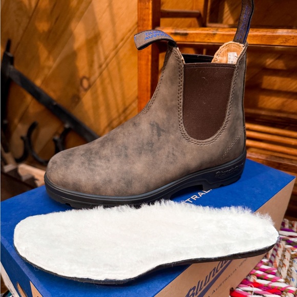 Blundstone #584 Chelsea Thermal Boots in Rustic Brown Size: US 6.5 (AU 3.5) - Picture 5 of 5